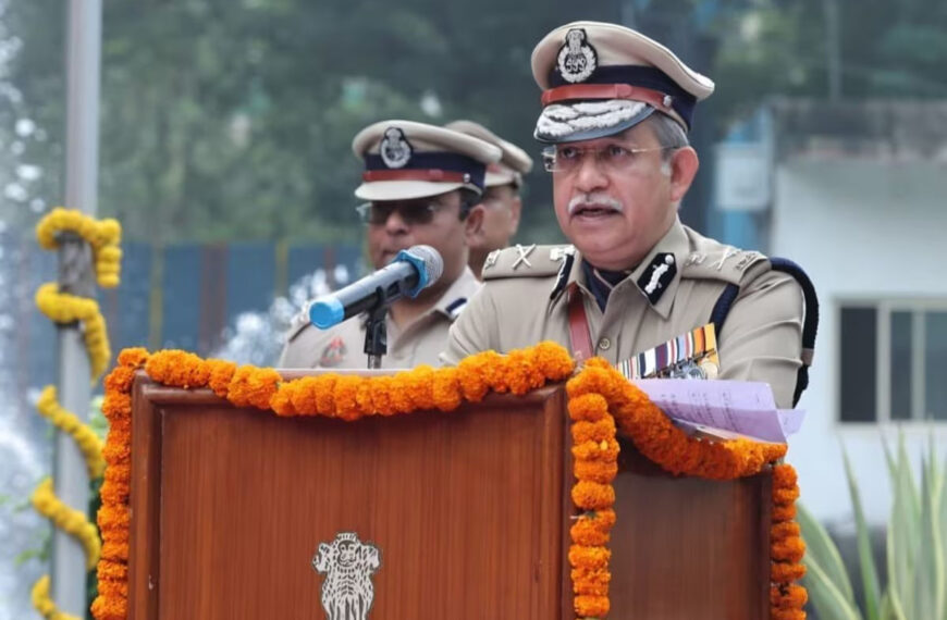 मुख्यमंत्री रेखा गुप्ता पर हमले के बाद हटाये गए दिल्ली के सीपी, गोलचा बने पुलिस कमिश्नर