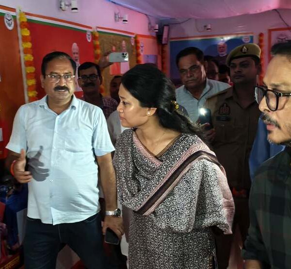 जिलाधिकारी ने तीन दिवसीय प्रदर्शनी का किया शुभारंभ