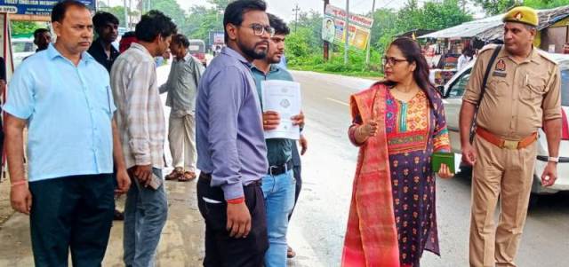 एडीएम न्यायिक ने स्टेशन रोड पर लाइटों के कार्य का…