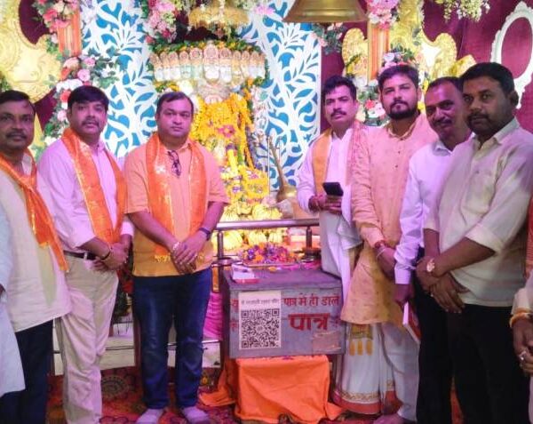 ग्यारह मुखी हनुमान मंदिर में बुढ़वा मंगल महोत्सव…
