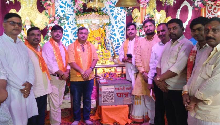 ग्यारह मुखी हनुमान मंदिर में बुढ़वा मंगल महोत्सव…