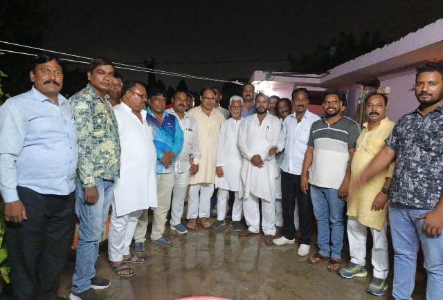 आदर्श महादेव रतनलाल नगर में वाल्मीकि समाज की…