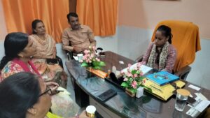 एक दिन की नगर पंचायत अध्यक्ष बनी आठवीं…