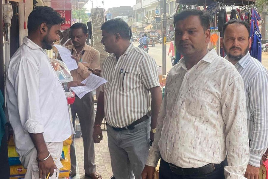 बकाएदारों से वसूली कर लक्ष्य की पूर्ति करें अधिकारीः मुख्य अभियंता