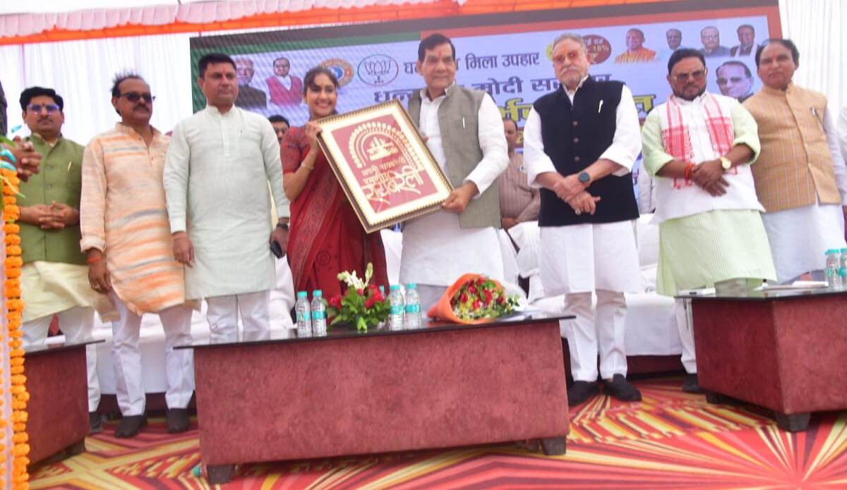 рд░рд╛рдпрдмрд░реЗрд▓реА рдореЗрдВ 20 рдХрд░реЛрдбрд╝ рд░реБрдкрдпреЗ рдХреА рдкрд░рд┐рдпреЛрдЬрдирд╛рдУрдВ рдХрд╛ рд▓реЛрдХрд╛рд░реНрдкрдг рдФрд░ рд╢рд┐рд▓рд╛рдиреНрдпрд╛рд╕