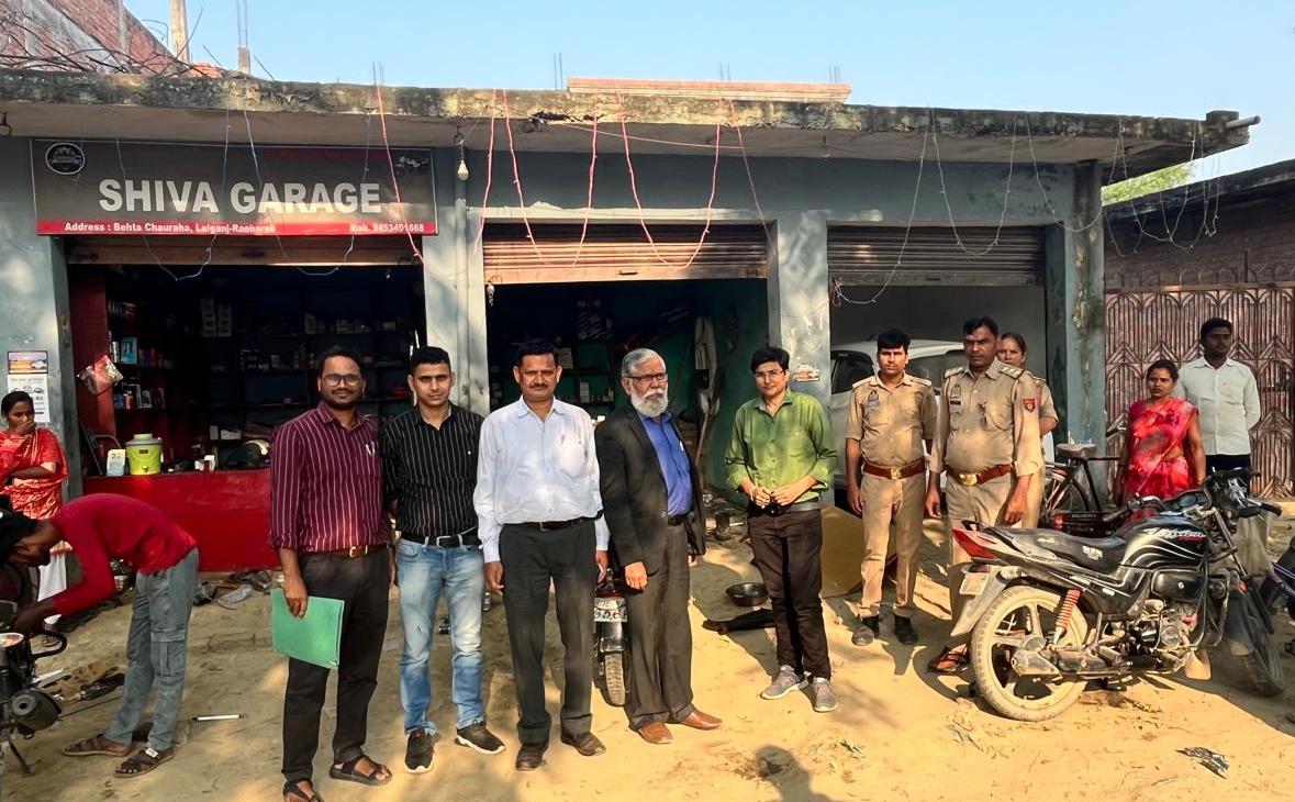 рд╕рд╣рд╛рдпрдХ рд╢реНрд░рдорд╛рдпреБрдХреНрдд рдЖрд░режрдПрд▓реж рд╕реНрд╡рд░реНрдгрдХрд╛рд░ рдХреЗ рдиреЗрддреГрддреНрд╡ рдореЗрдВ рдЪрд▓рд╛рдпрд╛ рдЧрдпрд╛ рдмрд╛рд▓ рд╢реНрд░рдо рдЙрдиреНрдореВрд▓рди рдЕрднрд┐рдпрд╛рди