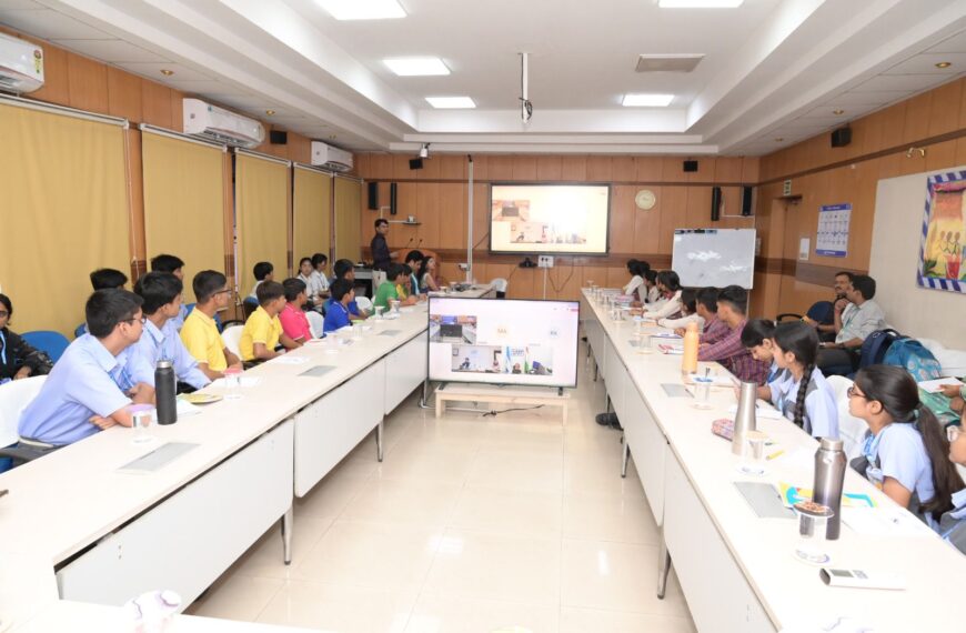 एनटीपीसी ऊंचाहार में पब्लिक स्पीकिंग और एंकरिंग कार्यशाला का आयोजन