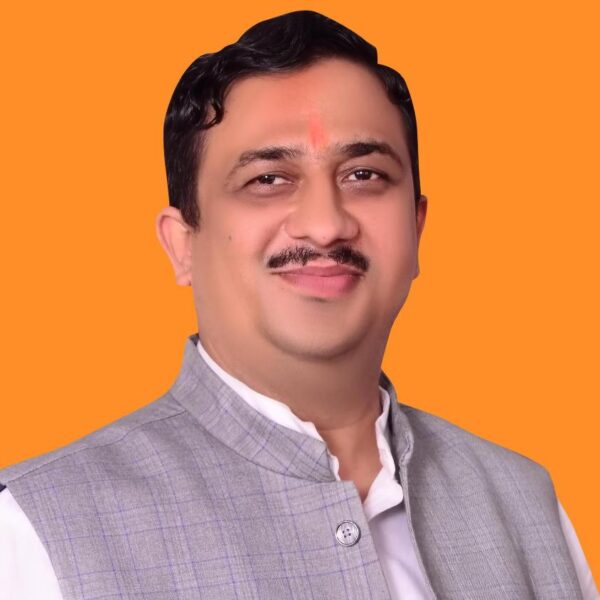 भाजपा को लोकतंत्र पर विश्वास नहीं है: अतुल…