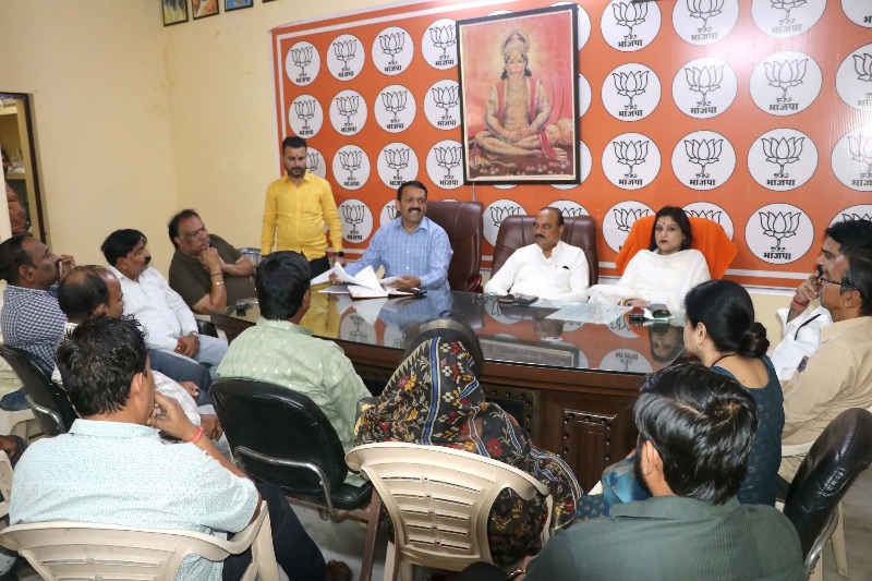 वसुंधरा में मतदाता अभियान को लेकर बैठक संपन्न