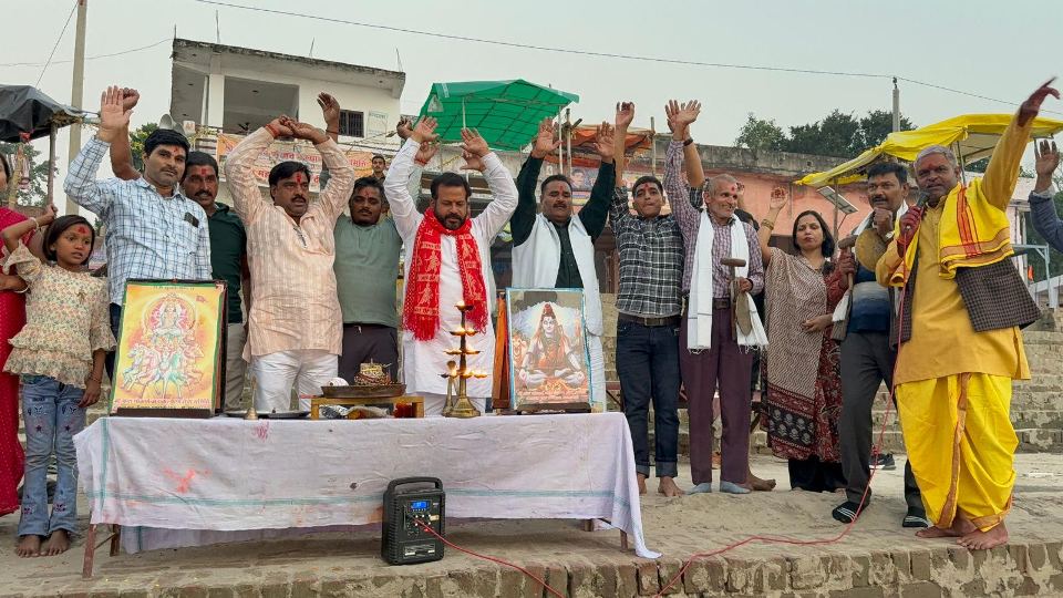 рд╕рдВрдкрдиреНрди рд╣реБрдЖ рдХрд╛рд░реНрддрд┐рдХ рдкреВрд░реНрдгрд┐рдорд╛ рдореЗрд▓рд╛ :: рдорд╛рдБ рдЧрдВрдЧрд╛ рдХреЗ рддрдЯ рдкрд░ рд▓рдЧрдиреЗ рд╡рд╛рд▓реЗ рдореЗрд▓реЗ рд╕рд╛рдВрд╕реНрдХреГрддрд┐рдХ…