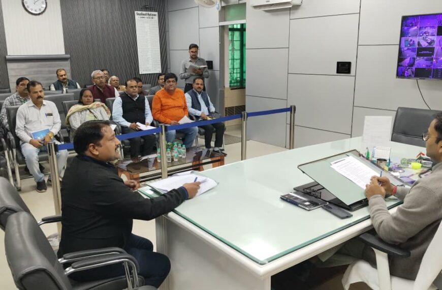 बालश्रम में पकड़े गए बच्चों को शिक्षित करेगा श्रम विभाग