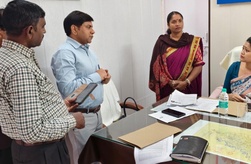 प्रत्येक मतदाता तक गणना प्रपत्र समयबद्ध रूप से पहुंचे: डीएम हर्षिता माथुर