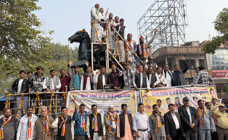 सुहागनगरी में धूमधाम से मनाई गई वीरांगना झलकारी बाई की जयंती