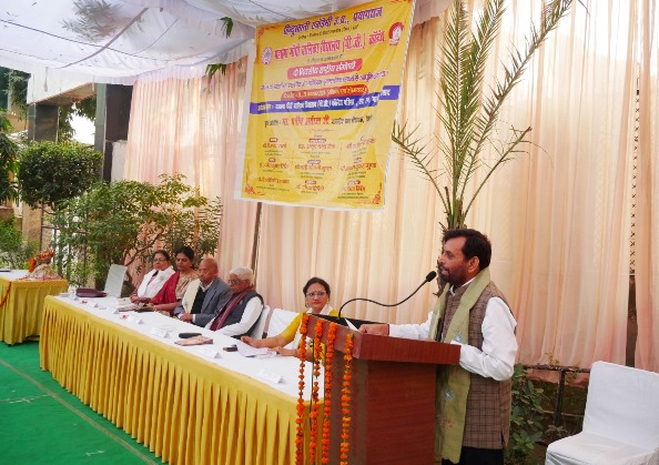 ब्रजभाषा की संस्कृति ज्ञान व आनंदित करती है