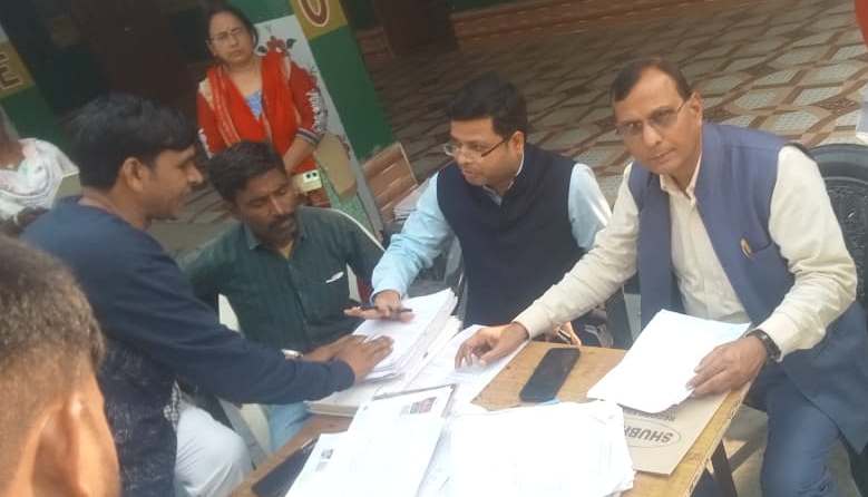उपजिलाधिकारी ने मतदाता सूची पुनरीक्षण कार्यक्रम की प्रगति की समीक्षा की