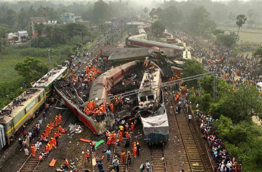 रेल सुरक्षा: सुधार की पटरियों पर कब चढ़ेगा सिस्टम?