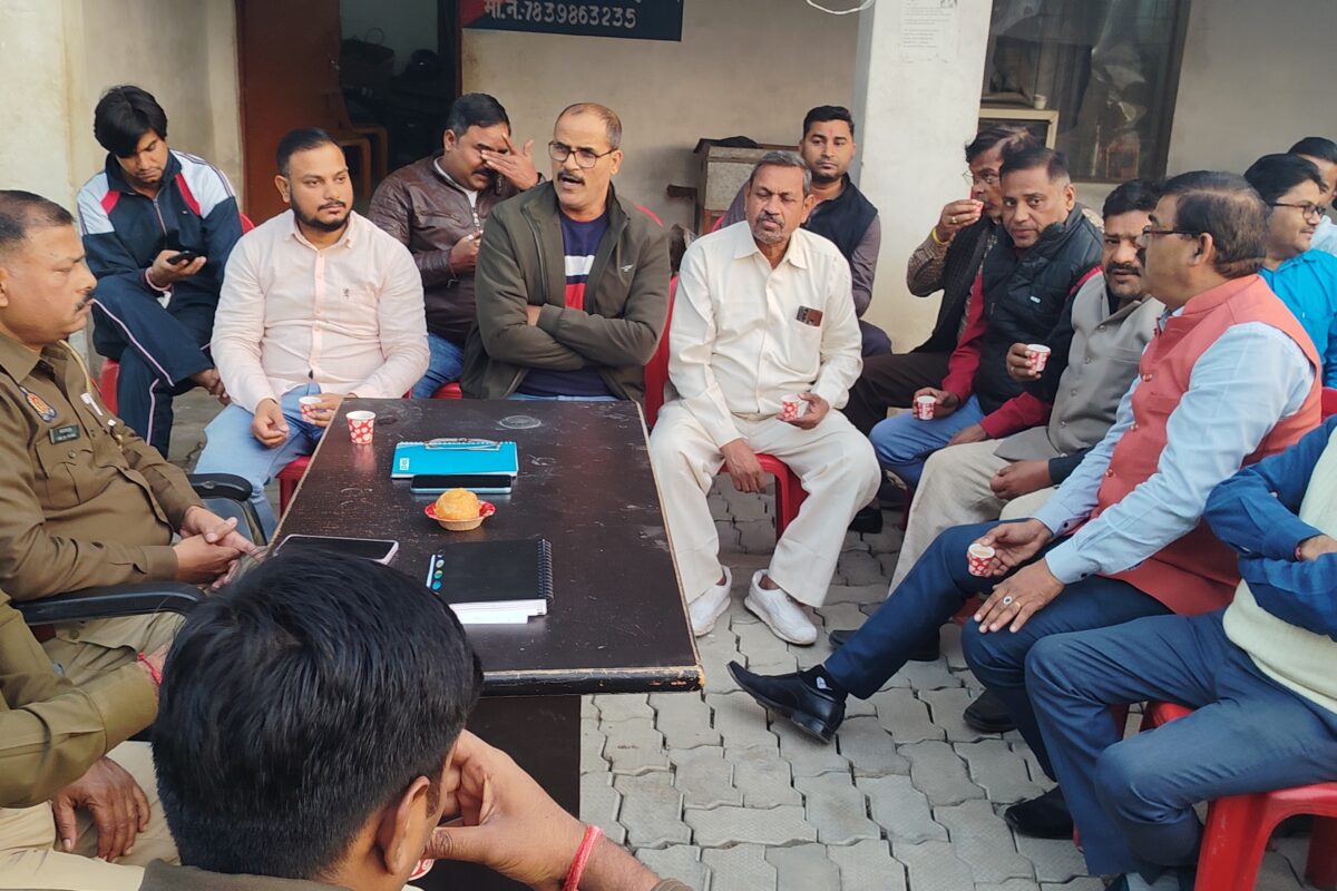 рдЪреЛрд░реА рдХреА рд╡рд╛рд░рджрд╛рддреЛрдВ рд╕реЗ рдирд┐рдкрдЯрдиреЗ рдХреЗ рд▓рд┐рдпреЗ рд╕рд╣рдпреЛрдЧ рдорд╛рдВрдЧрд╛