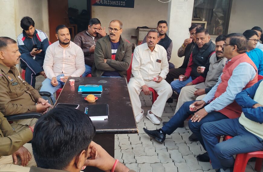 चोरी की वारदातों से निपटने के लिये सहयोग मांगा