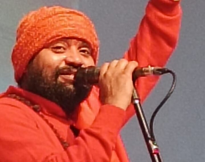 भरत की तरह प्रेम और त्याग की भावना को अपनाना चाहिए-प्रणवपुरी महाराज