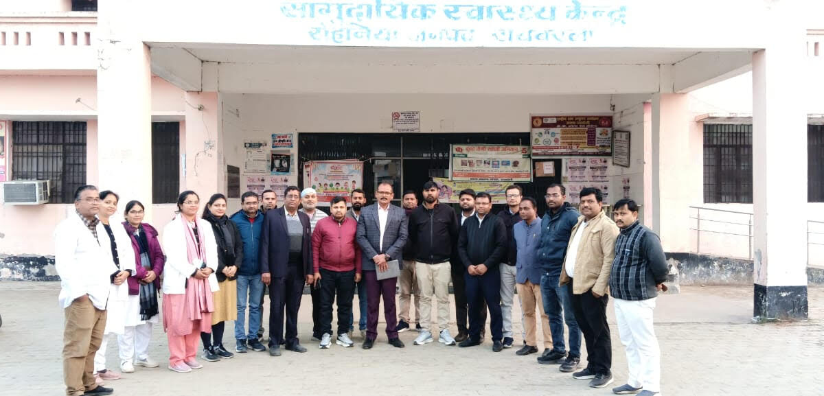 рд╕реАрдПрдЪрд╕реА рдореЗрдВ рд╕реНрд╡рд╛рд╕реНрдереНрдп рдЯреАрдо рдиреЗ рд╡реНрдпрд╡рд╕реНрдерд╛рдУрдВ рдХрд╛ рд▓рд┐рдпрд╛ рдЬрд╛рдпрдЬрд╛