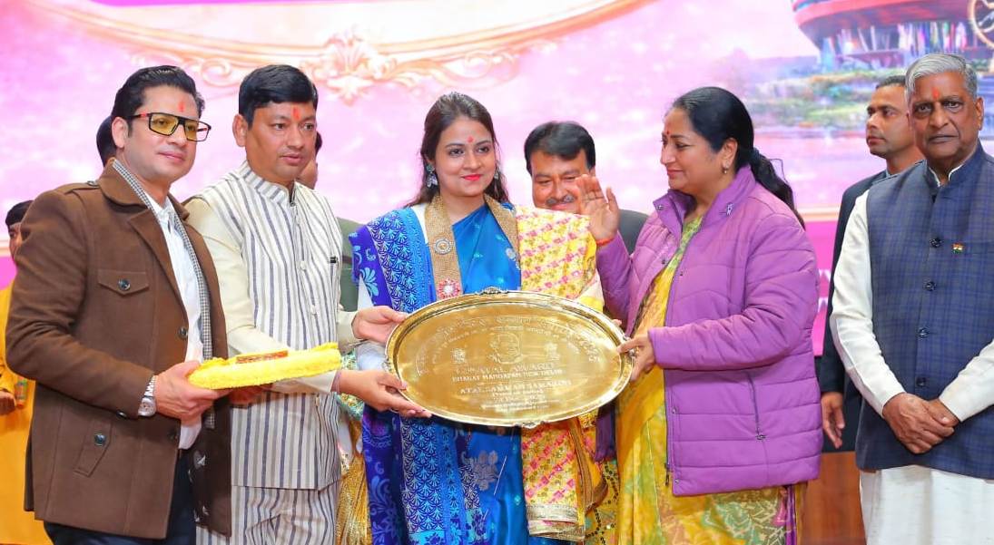 рдбреЙ. рдЕрдореГрддрд╛ рдорд╕реАрд╣ рдХреЛ рдорд┐рд▓рд╛ рдЕрдЯрд▓ рд╡рд┐рджреБрд╖реА рд╢рд┐рдЦрд░ рд╕рдореНрдорд╛рди