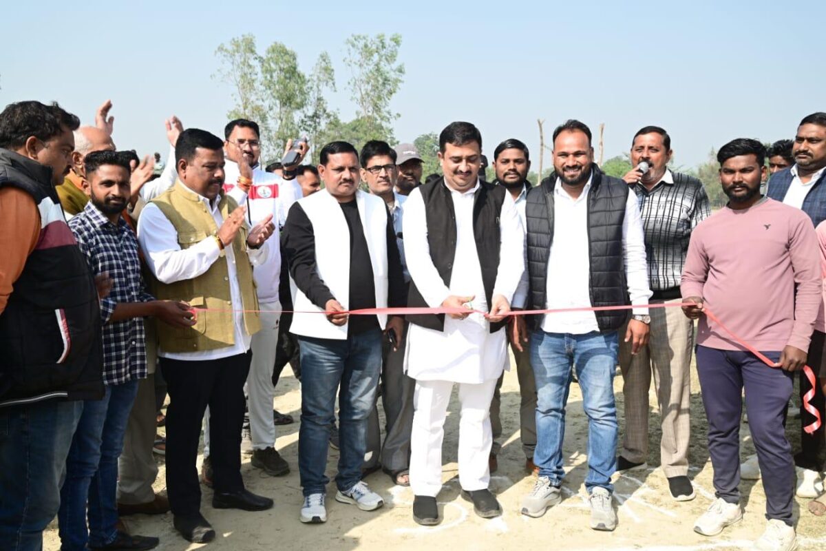 युवा देश का भविष्य: अतुल सिंह