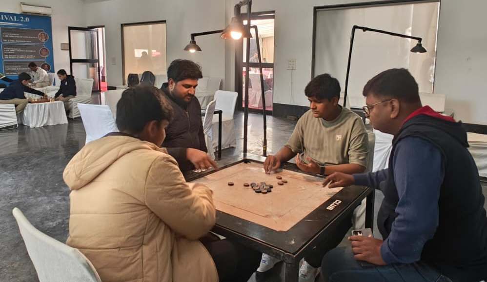 स्पोर्ट्स कार्निवाल में खिलाड़ियों ने दिखाई दमखम