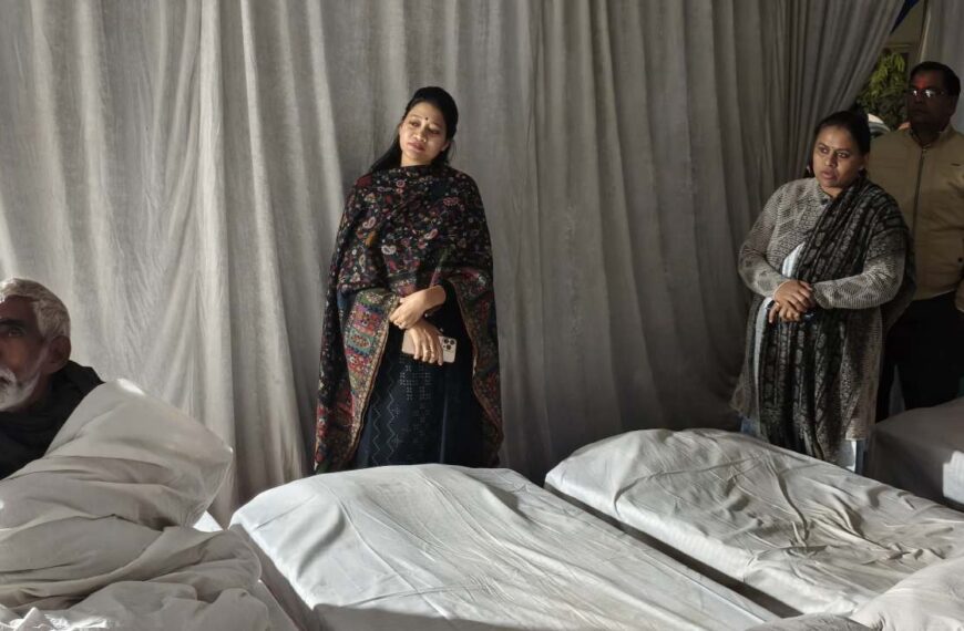 जिलाधिकारी ने किया रैन बसेरों का निरीक्षण