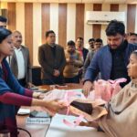 рд╕рдореНрдкреВрд░реНрдг рд╕рдорд╛рдзрд╛рди рджрд┐рд╡рд╕ рдореЗрдВ рдлрд░рд┐рдпрд╛рджрд┐рдпреЛрдВ рдХреА рд╕реБрдиреАрдВ рд╕рдорд╕реНрдпрд╛рдпреЗрдВ