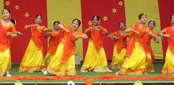 विद्या आरम्भ कार्यक्रम में प्रवेश लेने वाले बच्चों&hellip;