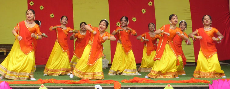 विद्या आरम्भ कार्यक्रम में प्रवेश लेने वाले बच्चों का हुआ स्वागत