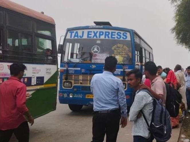 धड़ल्ले से हो रहा डग्गेमार बसों का संचालन