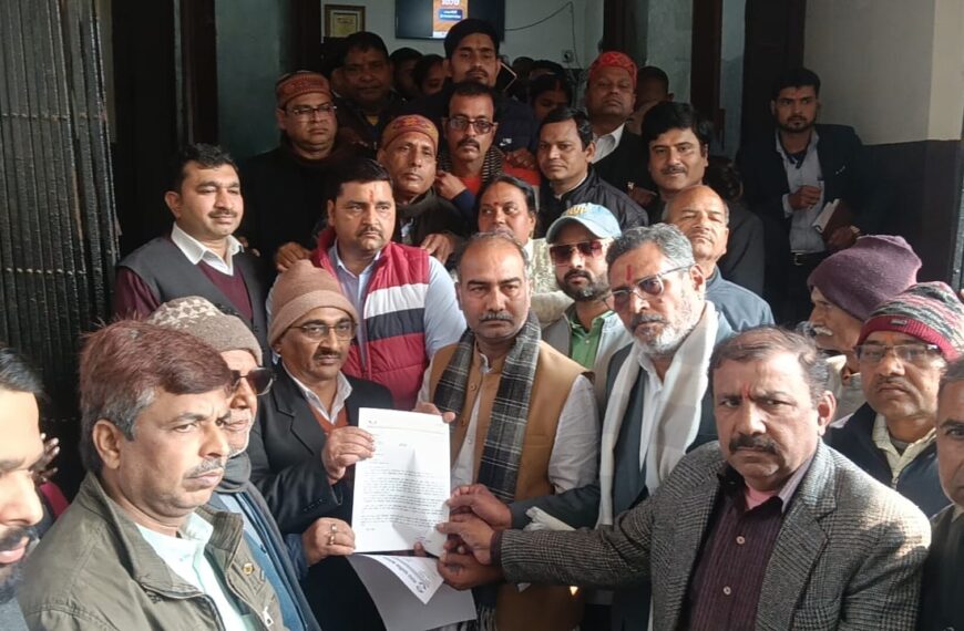 हिन्दुओं की आस्था को बार-बार ठेस पहुंचा रही है योगी व मोदी सरकार : संदीप