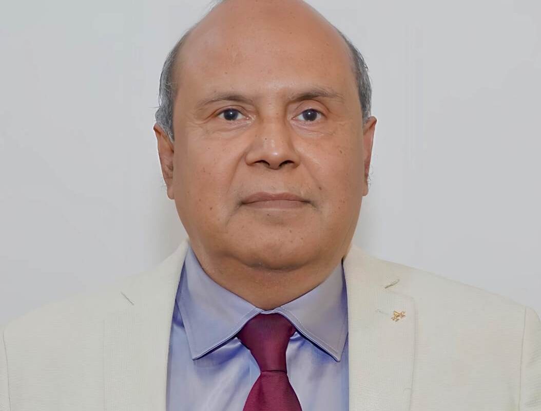 संक्षिप्त परिचय: प्रशांत कुमार मिश्रा महाप्रबंधक, आधुनिक रेल डिब्बा कारखाना, रायबरेली एवं महाप्रबंधक, रेल कोच&hellip;