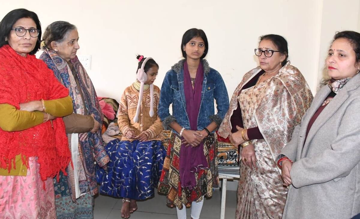 पीड़ित महिलाओं की समस्याओं का निस्तारण किया जाएगा – मीना कुमारी