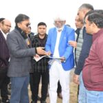 बाबा की जन्मस्थली को जाने वाले निर्माणाधीन मार्गों का चौड़ीकरण किया जाए – डीएम