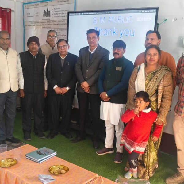 एस.एम. पब्लिक स्कूल में आधुनिक स्मार्ट क्लास की&hellip;