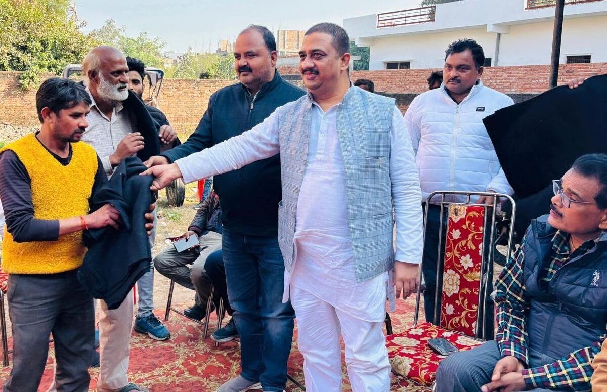 गरीबों की सेवा ही सबसे बड़ी पूजा: अतुल सिंह