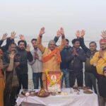 बसंत पंचमी पर गोकर्ण घाट में उमड़ा श्रद्धालुओं का सैलाब