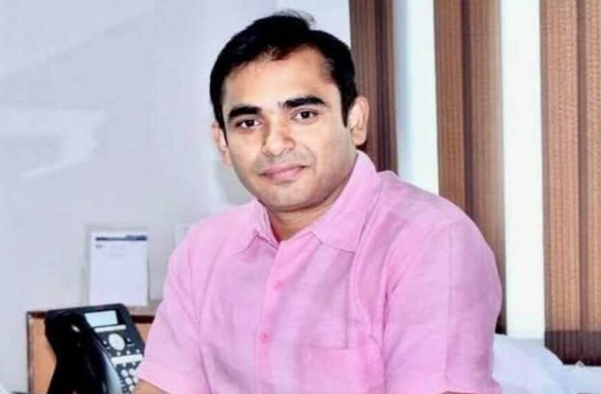 डॉ. प्रकाश चन्द्र त्रिपाठी ने उप मुख्य सतर्कता अधिकारी, उत्तर मध्य रेलवे का कार्यभार ग्रहण किया