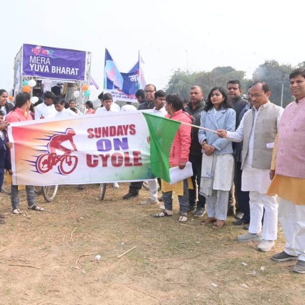 राष्ट्रीय मतदाता दिवस पर नए मतदाताओं का सम्मान,&hellip;