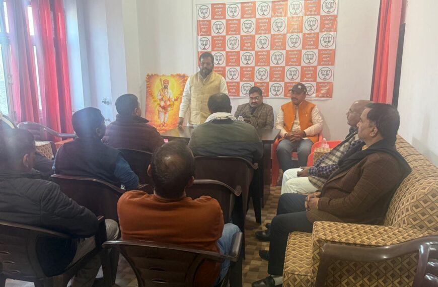 рдмрд┐рдЯреНрдард▓ рднрдЧрд╡рд╛рди рдХреА рдкреНрд░реЗрд░рдгрд╛ рд╕реНрд╡рд░реНрдгрдХрд╛рд░ рд╕рдорд╛рдЬ рдХреЗ рд▓рд┐рдП рдкреНрд░реЗрд░рдгрд╛рджрд╛рдпреА