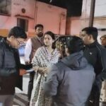 गंगा एक्सप्रेसवे हादसा: डीएम-एसपी ने जिला अस्पताल पहुंचकर घायलों का जाना हाल