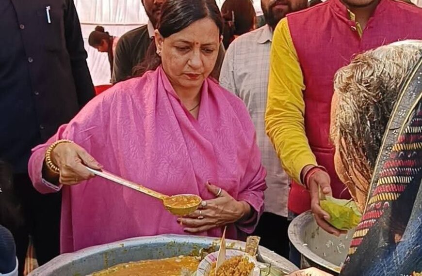 महाशिवरात्रि पर शिवालयों में उमड़ा श्रद्धा का जनसैलाब