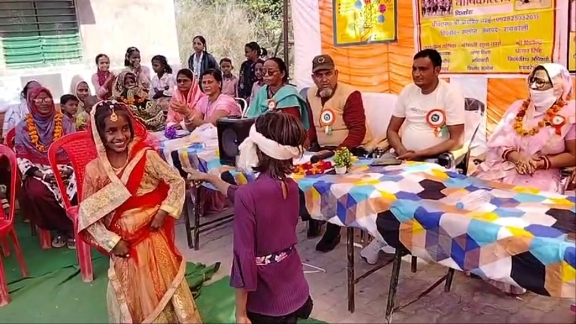 ग्राम शिक्षा चौपाल एवं खेलकूद प्रतियोगिता का आयोजन, छात्रों को किया गया सम्मानित