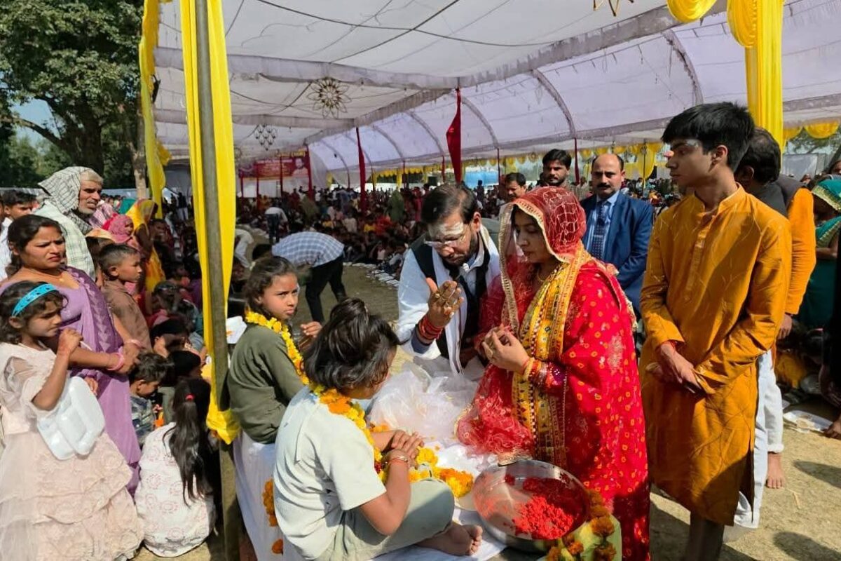 कन्या पूजन और विशाल भंडारे से सामाजिक सौहार्द को मिला बढ़ावा : डॉ. मनोज कुमार…