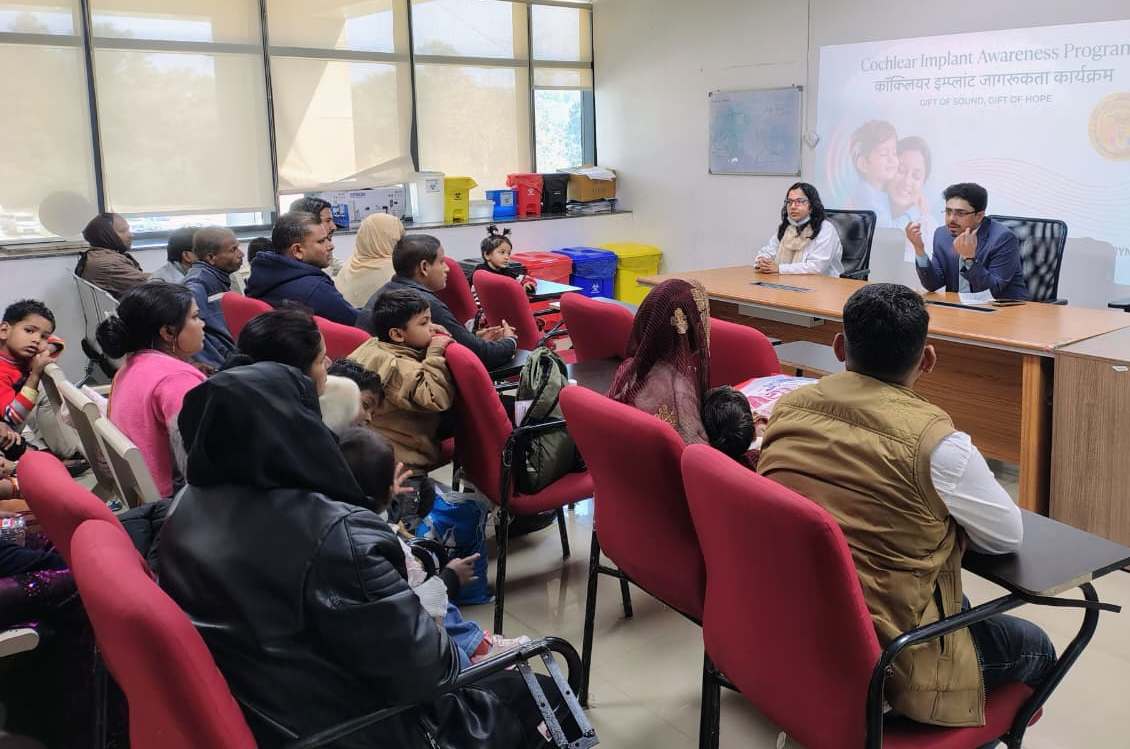 एम्स रायबरेली में कॉक्लियर इम्प्लांट पर जागरूकता कार्यक्रम आयोजित