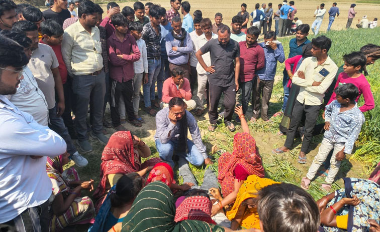 लाइन ठीक करते समय करंट लगने से पोल से गिरकर लाइनमैन की मौत