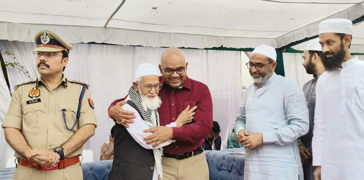 मरकजी ईदगाह में अदा हुई ईद-उल-फितर की नमाज