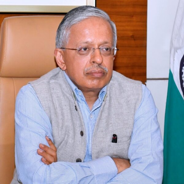 मुख्य सचिव ने साप्ताहिक समीक्षा बैठक में दिए&hellip;